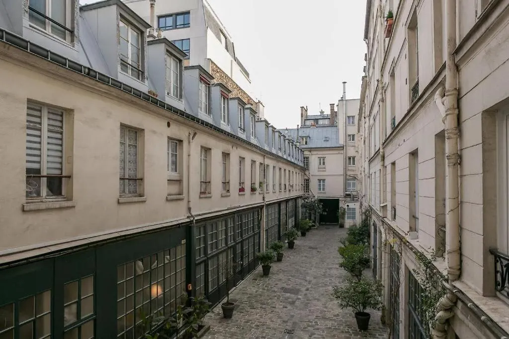 Great Sized Studio Next To Invalides Apartment Paris 0*,  France